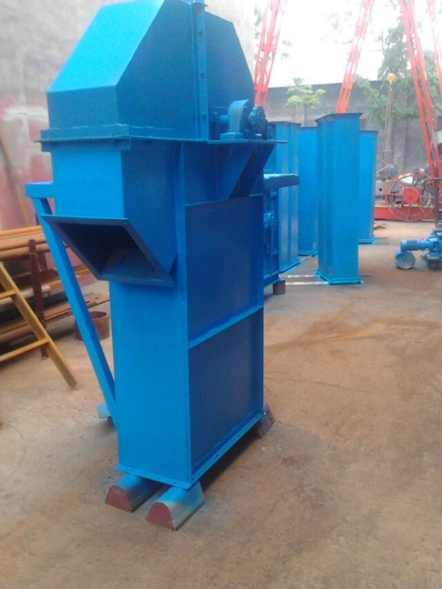 催化劑顆粒行業的應用與垂直斗式提升機有什么不同？(催化劑顆粒行業提升機)